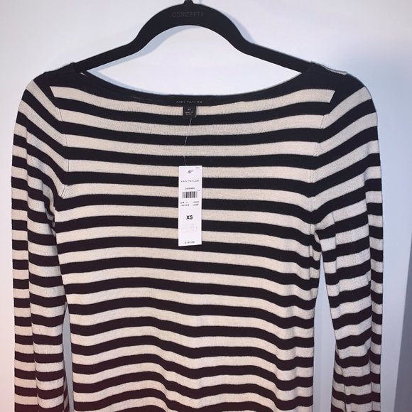 B&W Strip Wool Dress - So Flattering - Picture 4 of 5